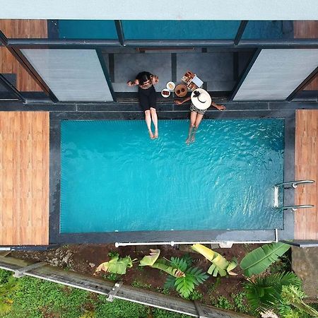 Two Villa By Stayvista With Infinity Pool, Farm & Mountain Views, Modern Interiors カルジャット エクステリア 写真